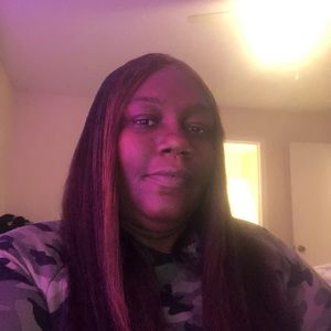 Meet your Posher, Deborah